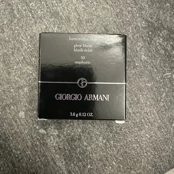 NWT- Giorgio Armani Luminous Silk Glow Blush in Shade 50 Euphoric - Picture 3 of 4